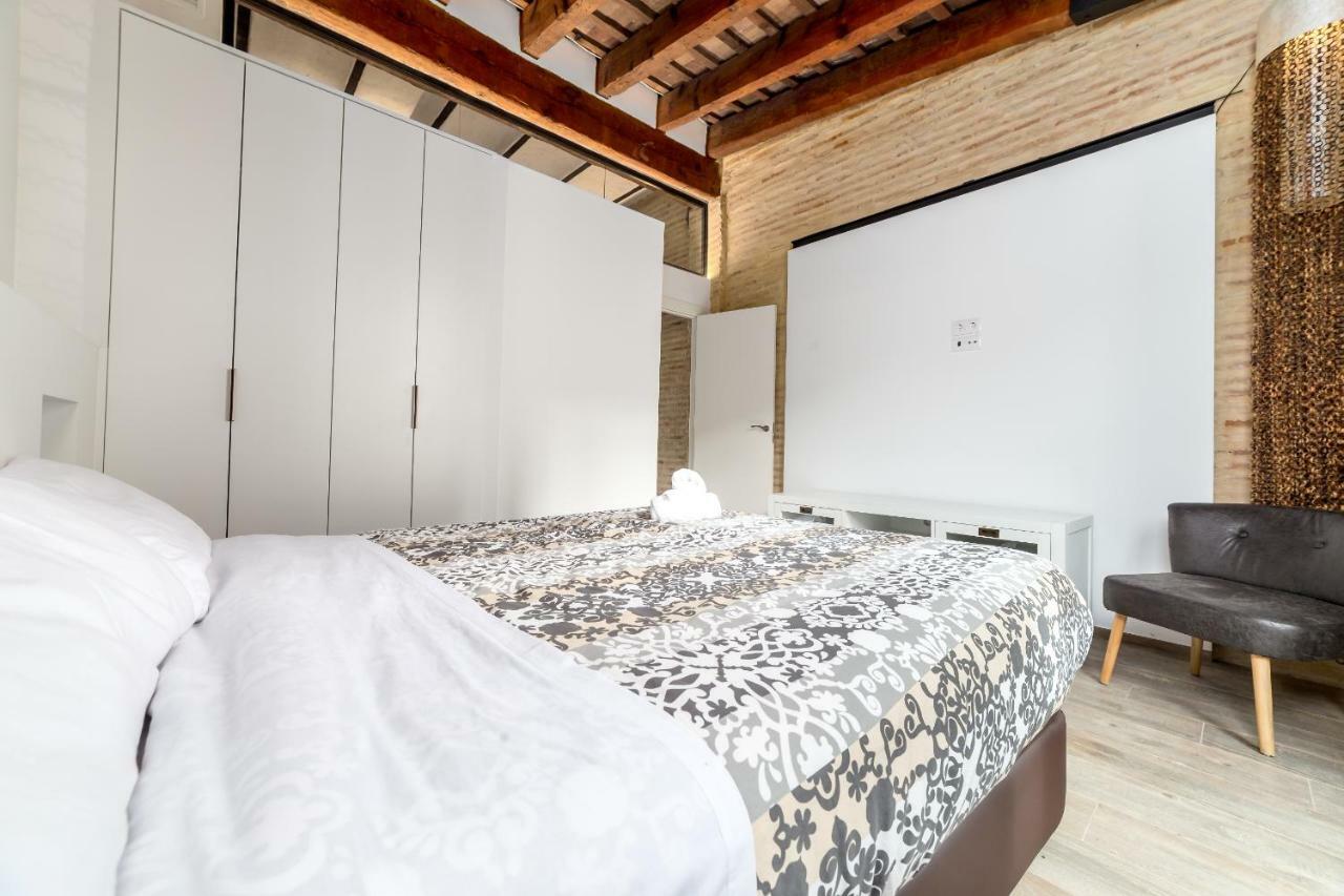 Florit Flats - Center Luxurious 1br 1ba Terrace Wi-fi Ac Valenza