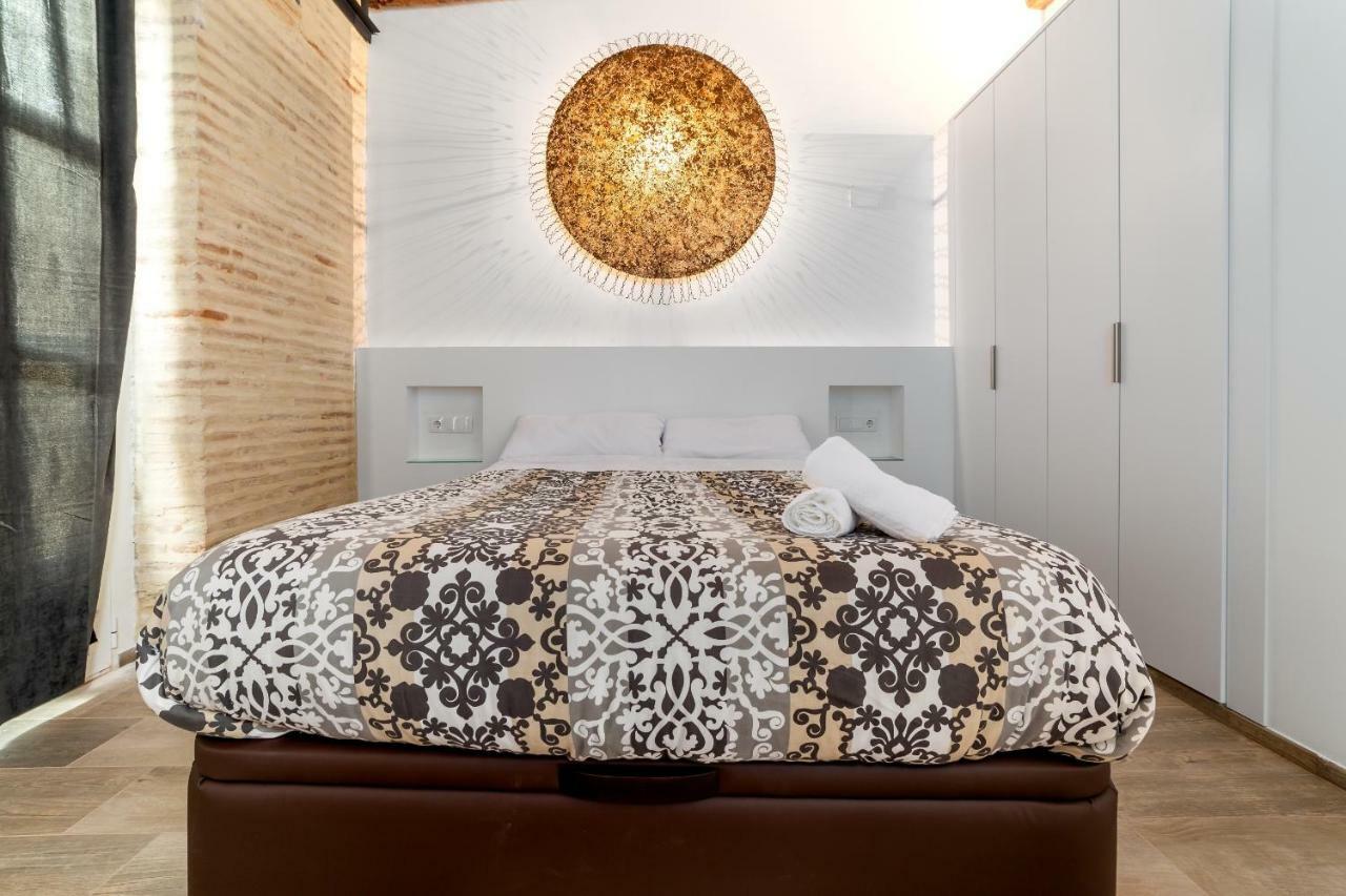 Florit Flats - Center Luxurious 1br 1ba Terrace Wi-fi Ac Appartamento Valenza